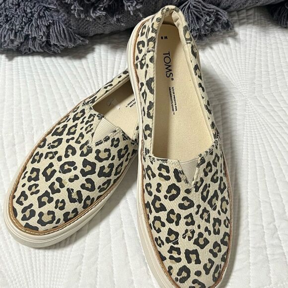 NWOT TOMS Parker Slip-Ons - Picture 2 of 13